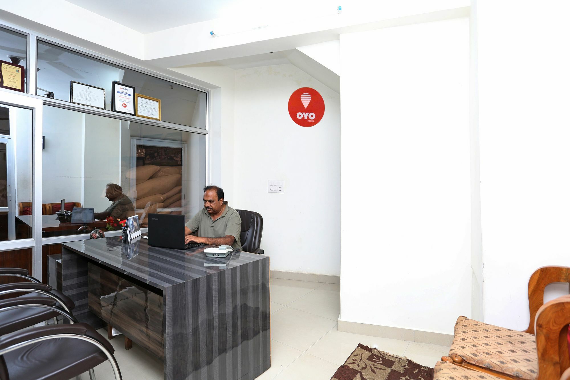 Oyo 7138 Acharya Cottage Manāli Kültér fotó